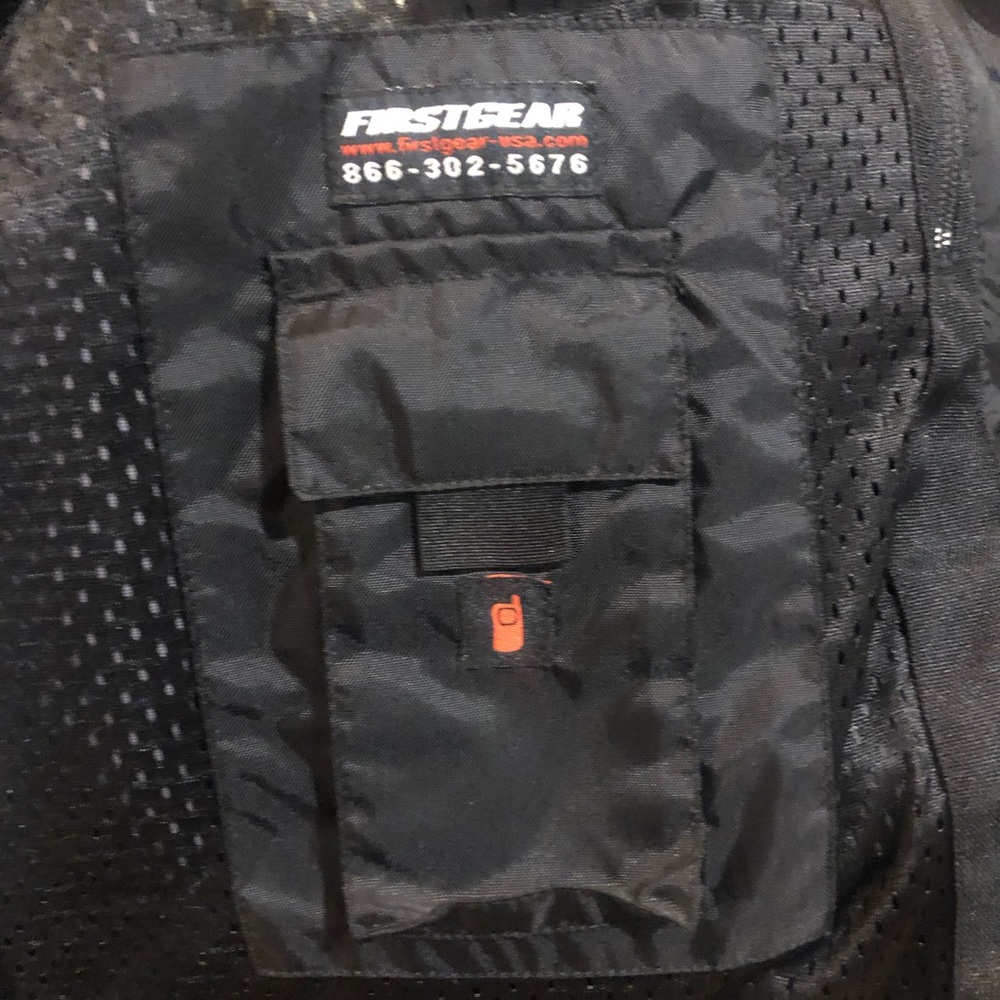 Firstgear Rush motorcycle jacket - Picture 3 of 6